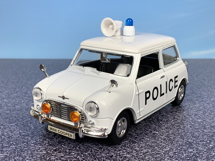 Mini Cooper Police 1-18 Motormax (5)
