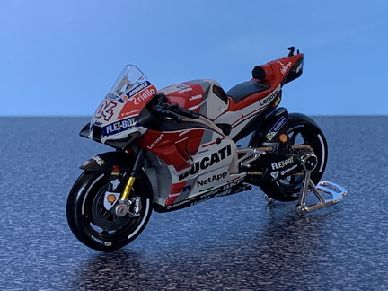 Ducati SB 1-18 Shell red (2)