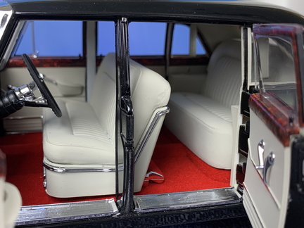 Hongqi CA72 1959 1 18 Century Dragon 968 cerna