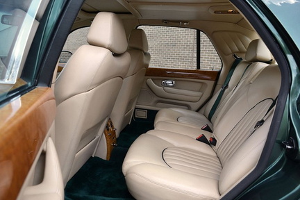 Bentley Arnage 1999 (2)