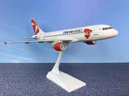 Airbus A320-214 CSA OK-GEA 2007 1 144 Lupa Air Craft Models 184 bilo cervena