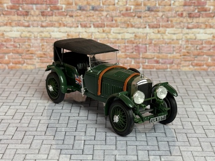 Bentley 4,5L 105 130 1928 1 43 Brumm 1122 zelena