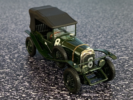 Bentley 3L no.8 Winner Le Mans Duff-Clement 1924 1 43 ixo MODELS 60 zeleno cerna
