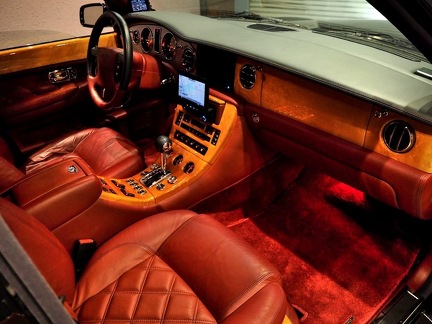 Bentley Arnage 6-75L V8 2003 (2)