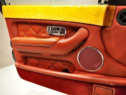 Bentley Arnage 6-75L V8 2003 (3)